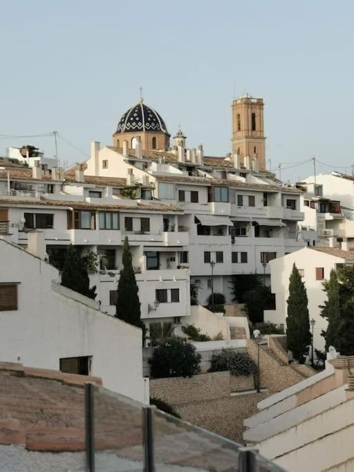 Atico-Duplex Con Vistas Al Mar Y Casco Antiguo En Altea Apartment Bagian luar foto