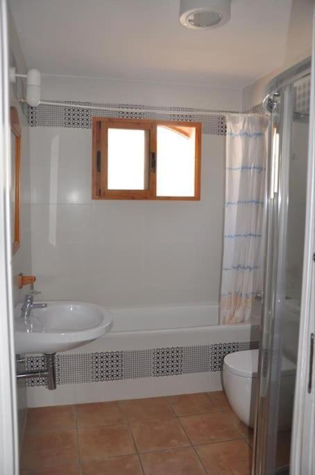 Atico-Duplex Con Vistas Al Mar Y Casco Antiguo En Altea Apartment Bagian luar foto