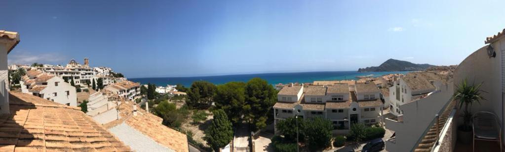 Atico-Duplex Con Vistas Al Mar Y Casco Antiguo En Altea Apartment Bagian luar foto