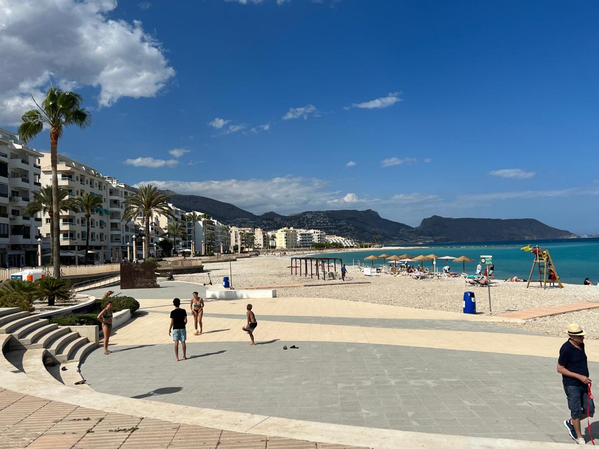 Atico-Duplex Con Vistas Al Mar Y Casco Antiguo En Altea Apartment Bagian luar foto
